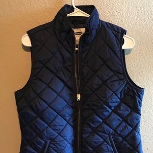 Old Navy Puffer Vest